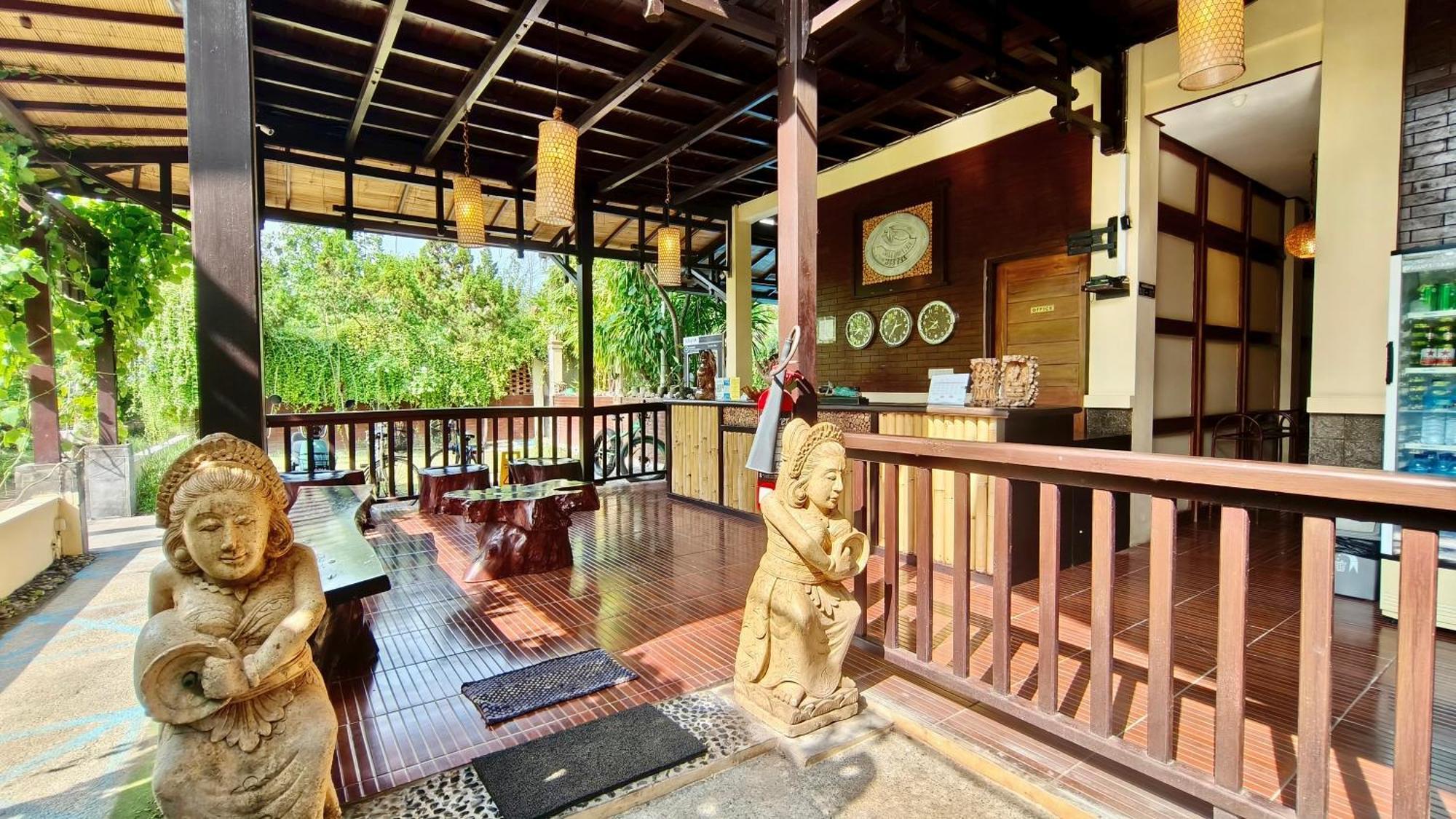 Хостел Gili Buana Гили-Эйр Экстерьер фото