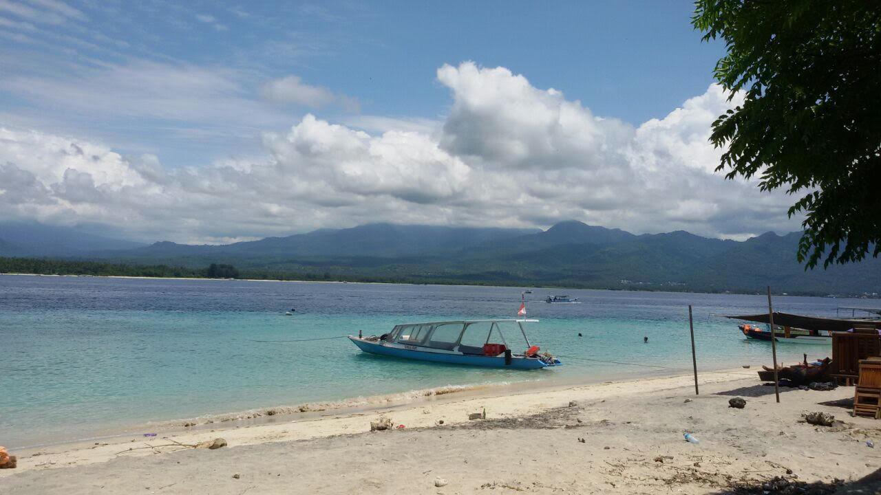 Хостел Gili Buana Гили-Эйр Экстерьер фото